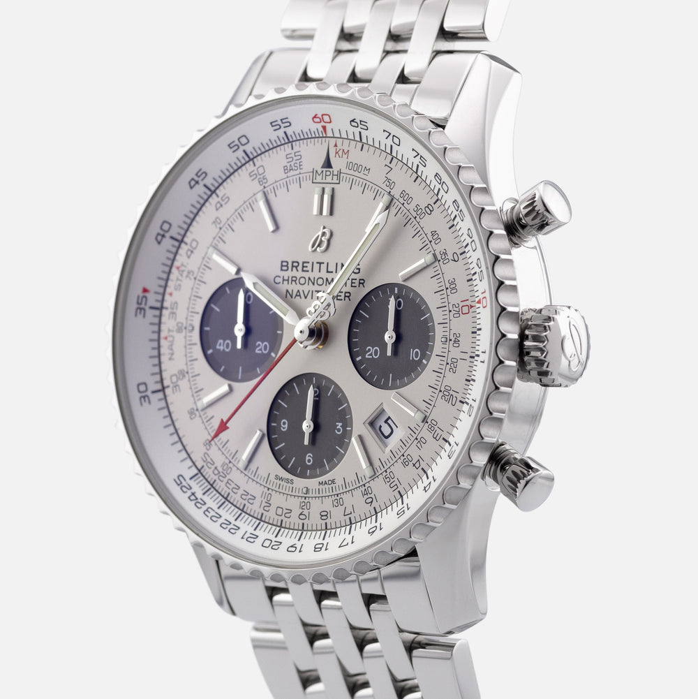 Breitling Navitimer 1 AB012121 2