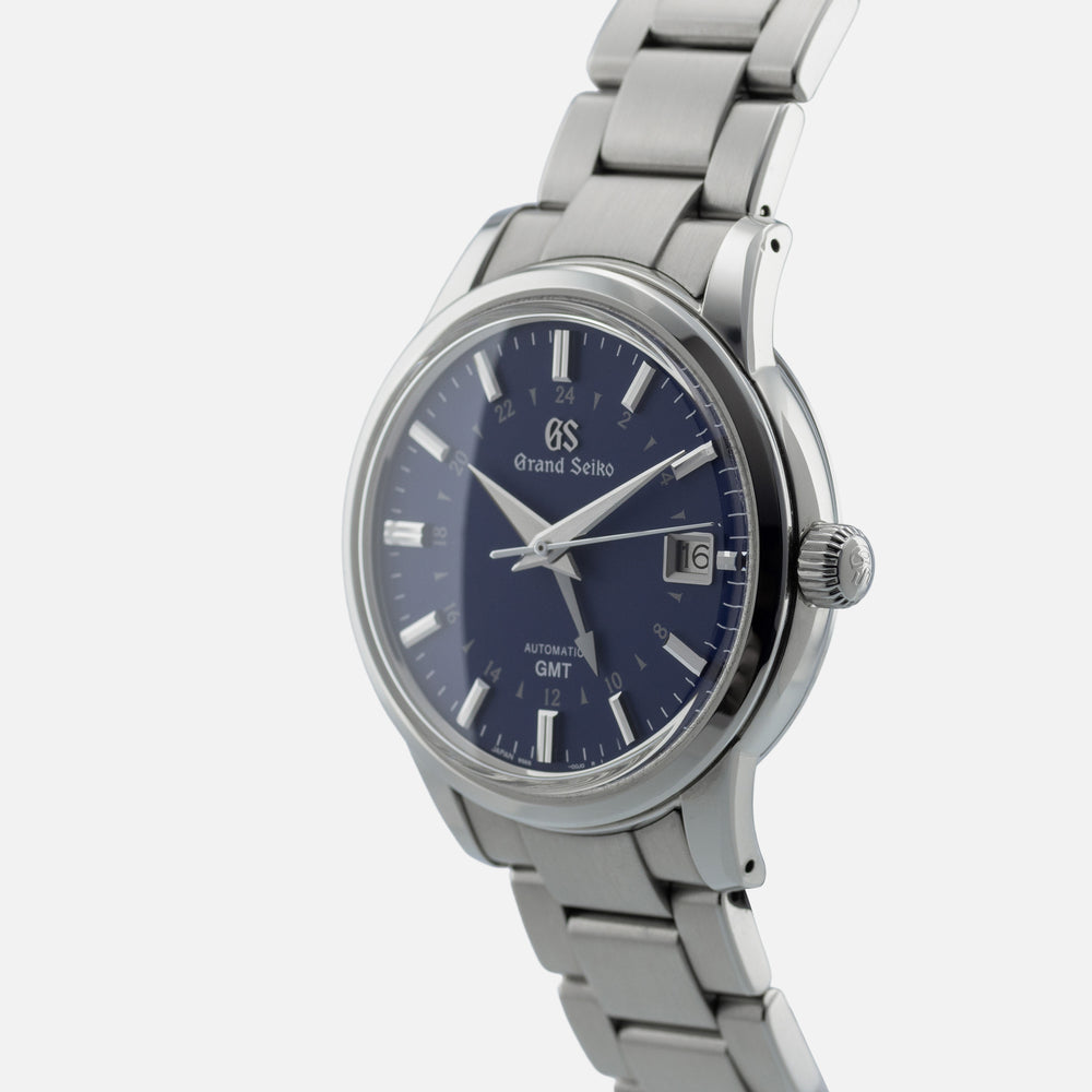 Grand Seiko Elegance GMT SBGM239 2