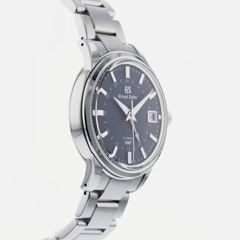 Grand Seiko Elegance GMT SBGM239 4