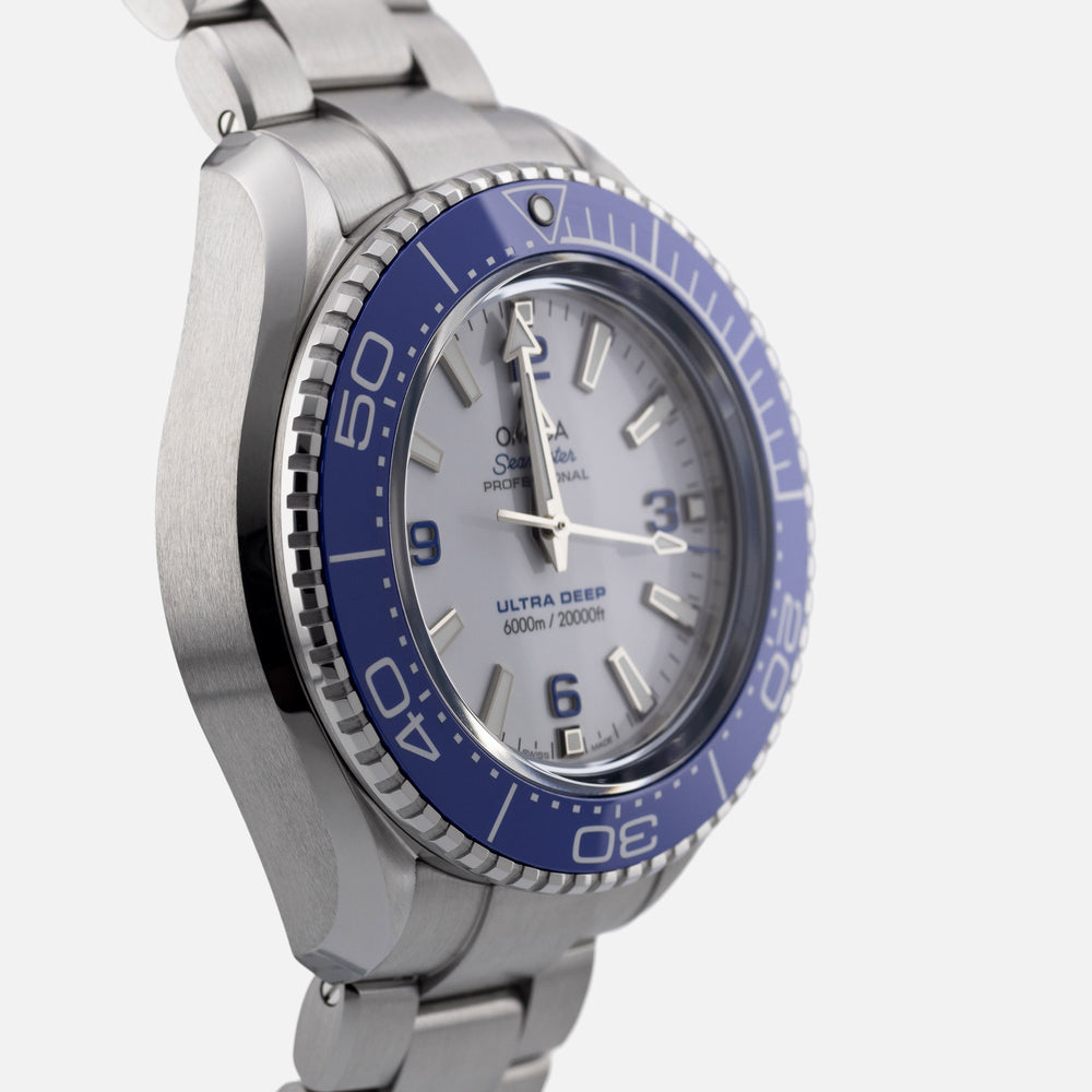 OMEGA Seamaster Planet Ocean 215.30.46.21.04.001 4