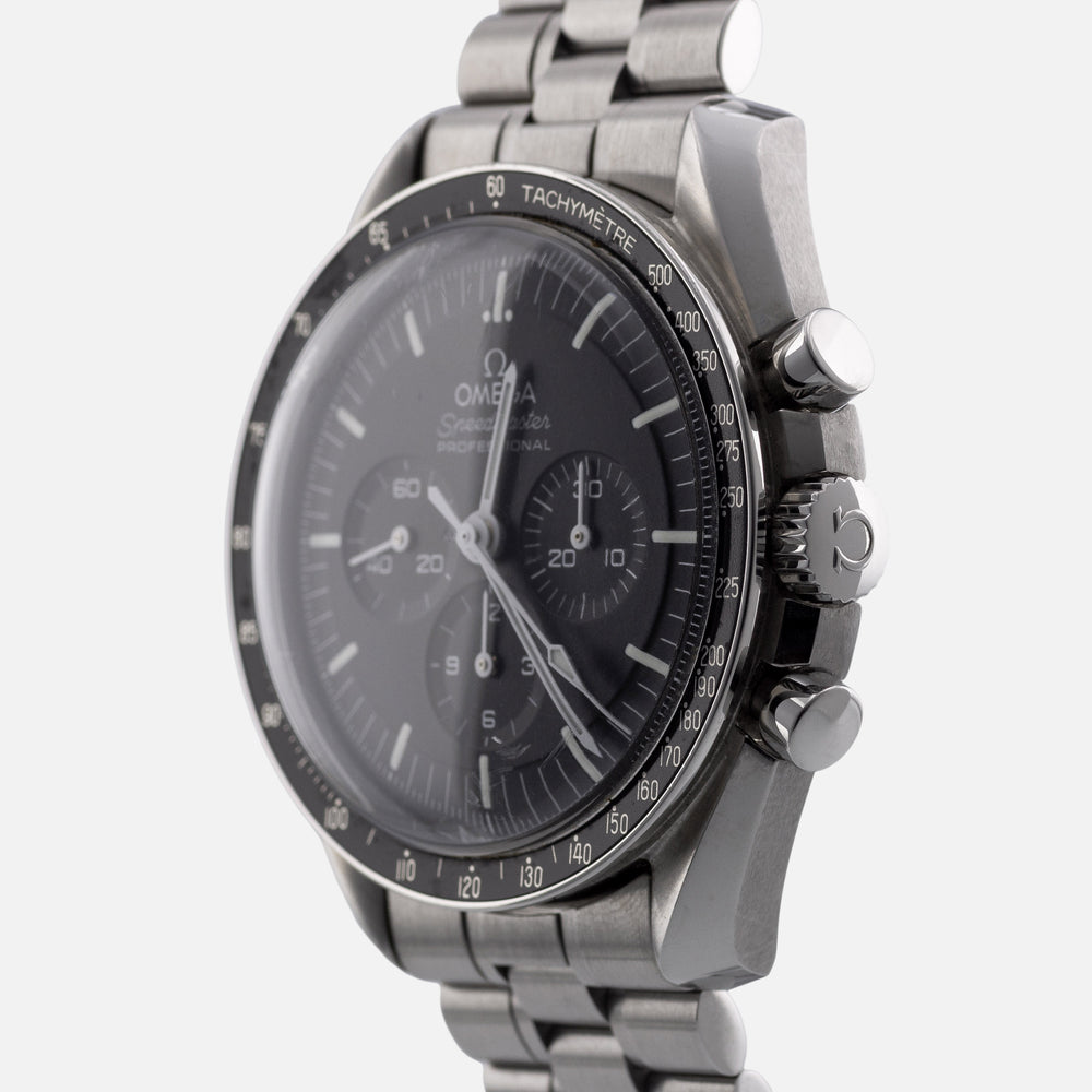 OMEGA Speedmaster Professional Moonwatch 310.30.42.50.01.001 2