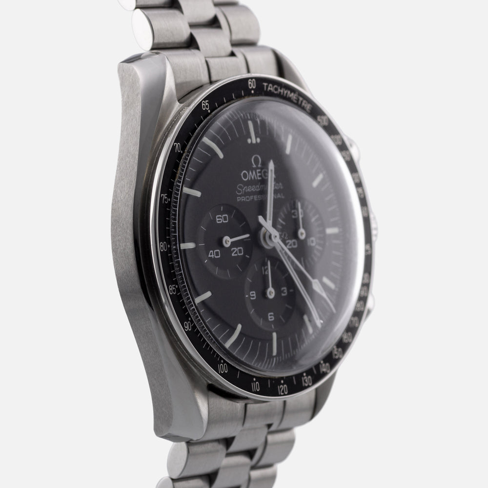 OMEGA Speedmaster Professional Moonwatch 310.30.42.50.01.001 4