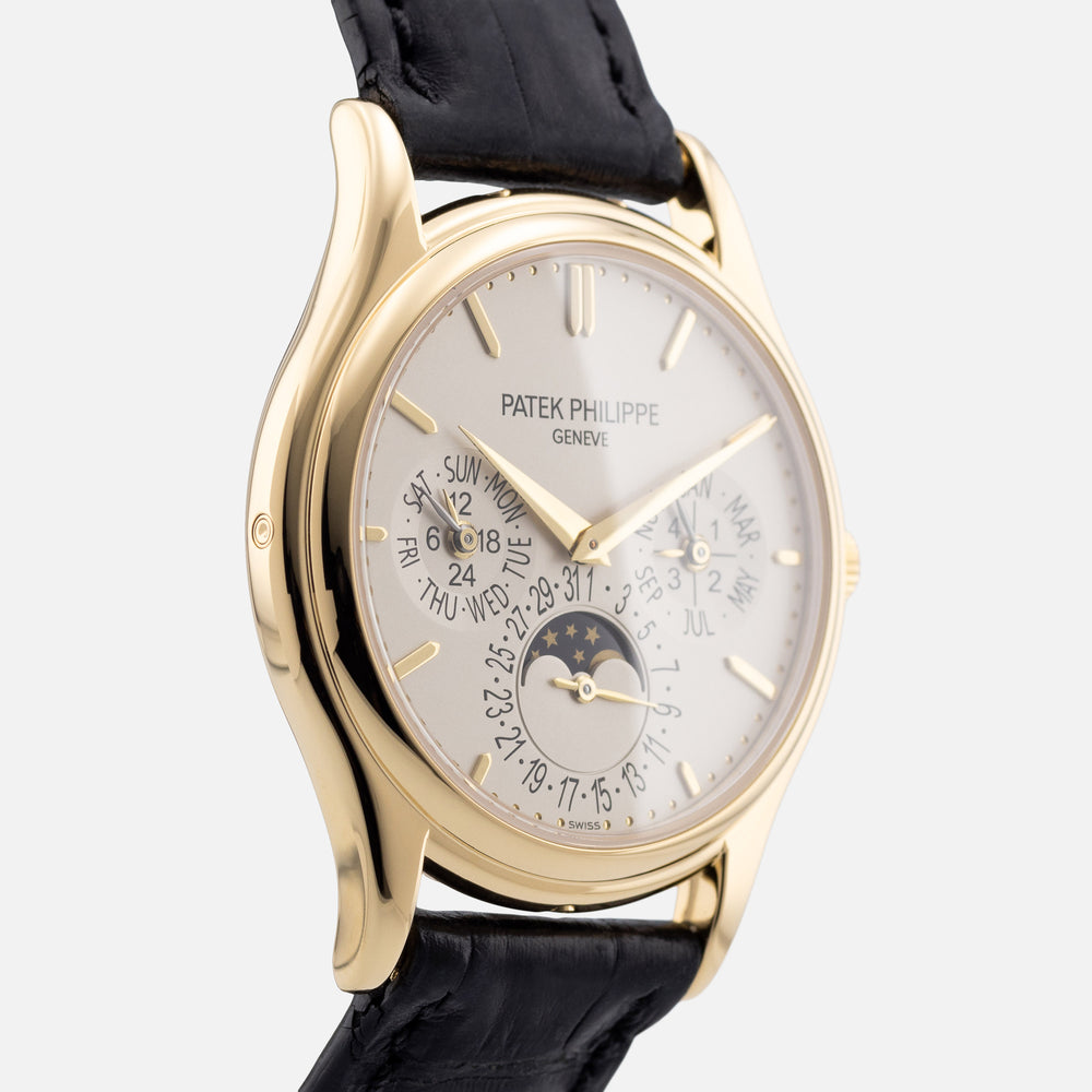 Patek Philippe Perpetual Calendar 5140J 3