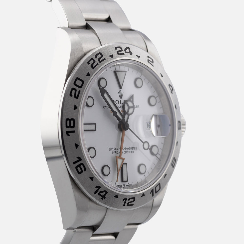 Rolex Explorer II 226570 4