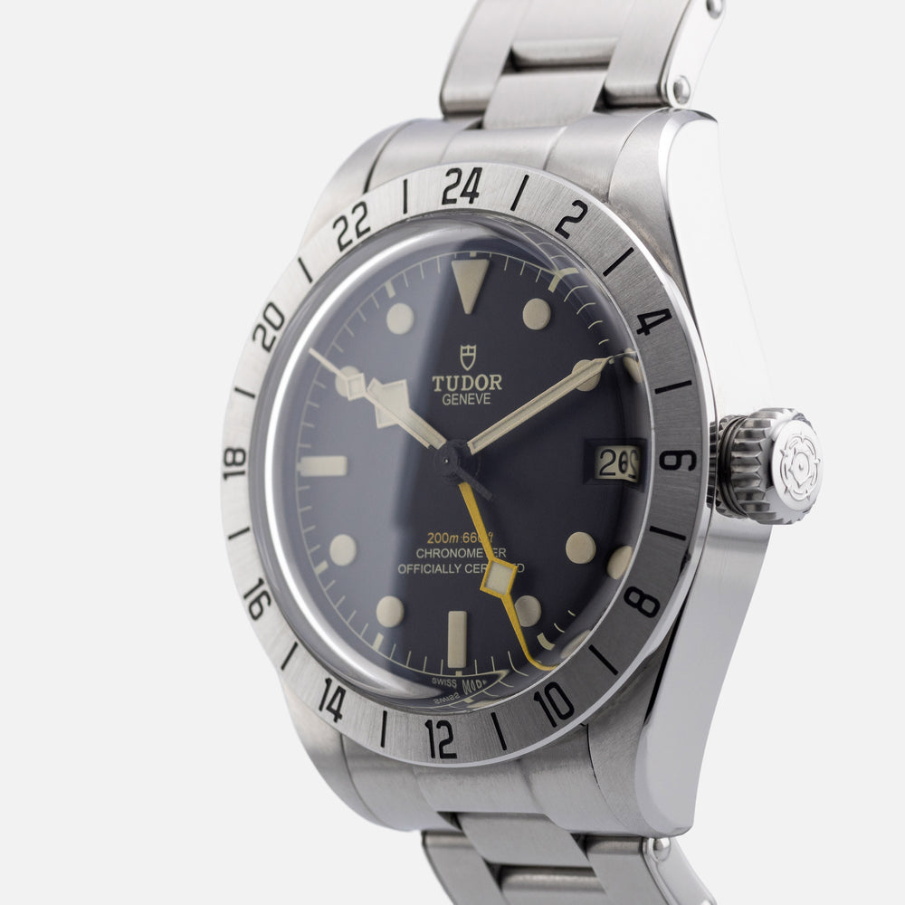 Tudor Black Bay Pro 79470 4