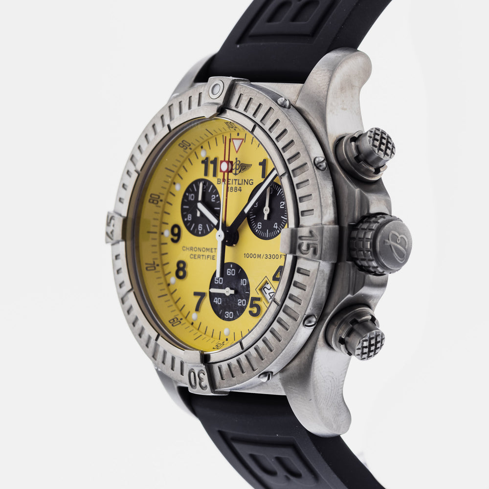 Breitling Chrono Avenger M1 E73360 2