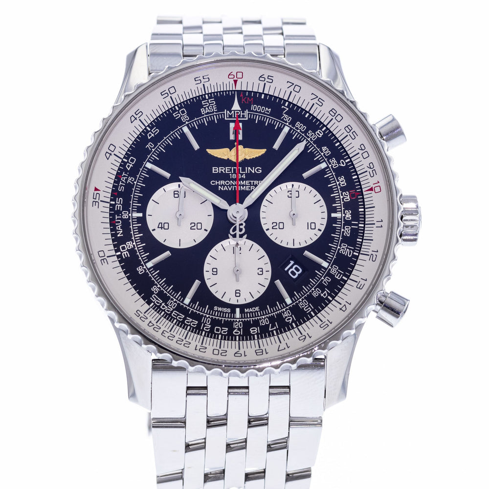 Breitling Navitimer 01 AB0127 1