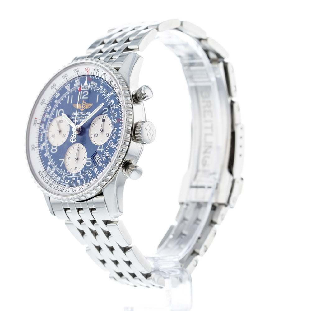 Breitling Navitimer A23322 2