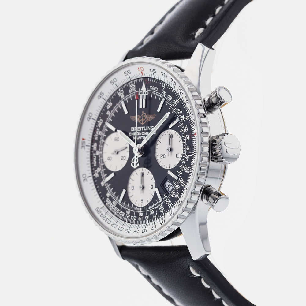 Breitling Navitimer A23322 2