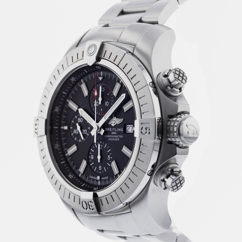 Breitling Super Avenger A13375 2