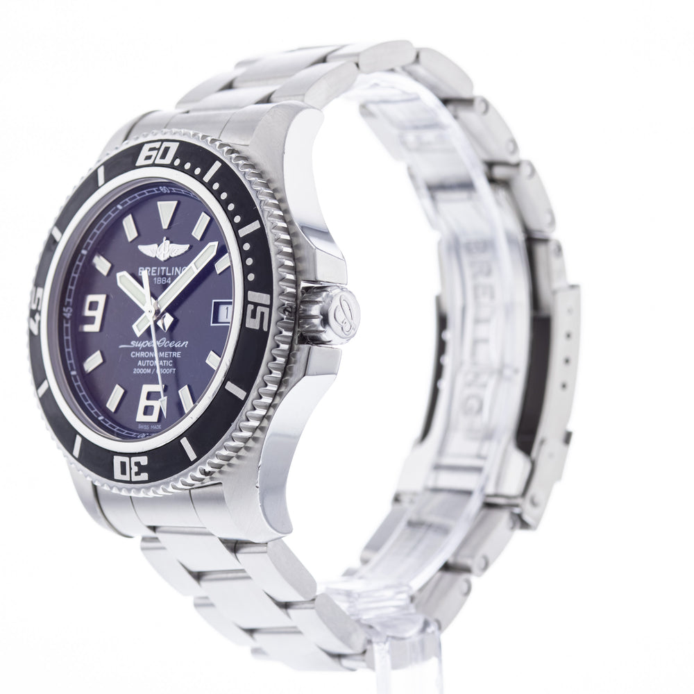 Breitling SuperOcean II A17391 2