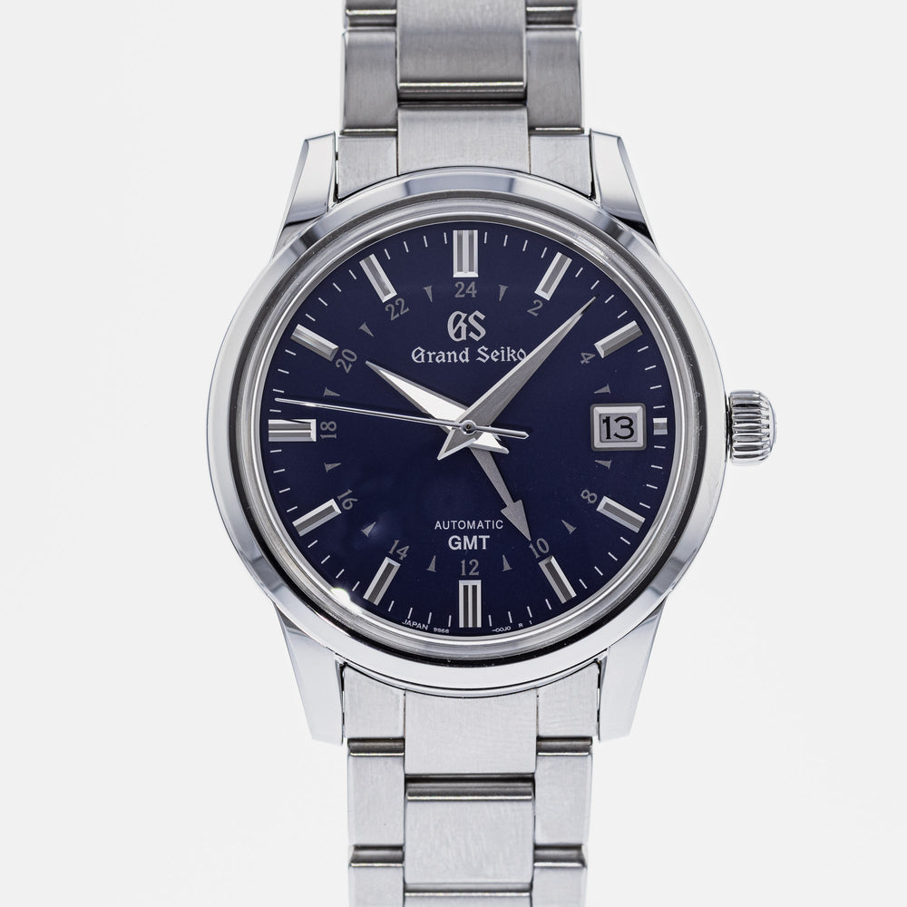 Grand Seiko Elegance GMT SBGM239 1