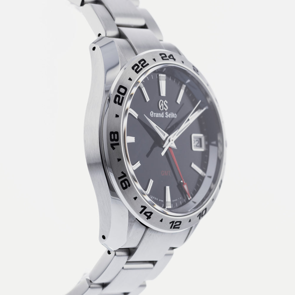 Grand Seiko Sport Quartz SBGN005 4