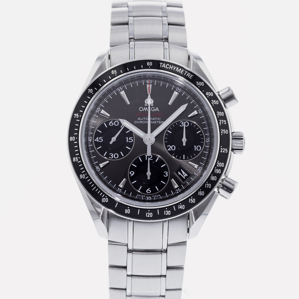 OMEGA Speedmaster Date 323.30.40.40.06.001 1