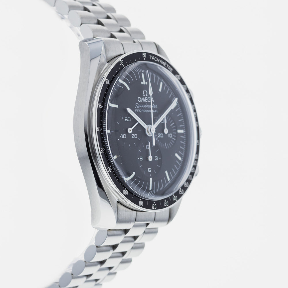 OMEGA Speedmaster Professional Moonwatch 310.30.42.50.01.001 4