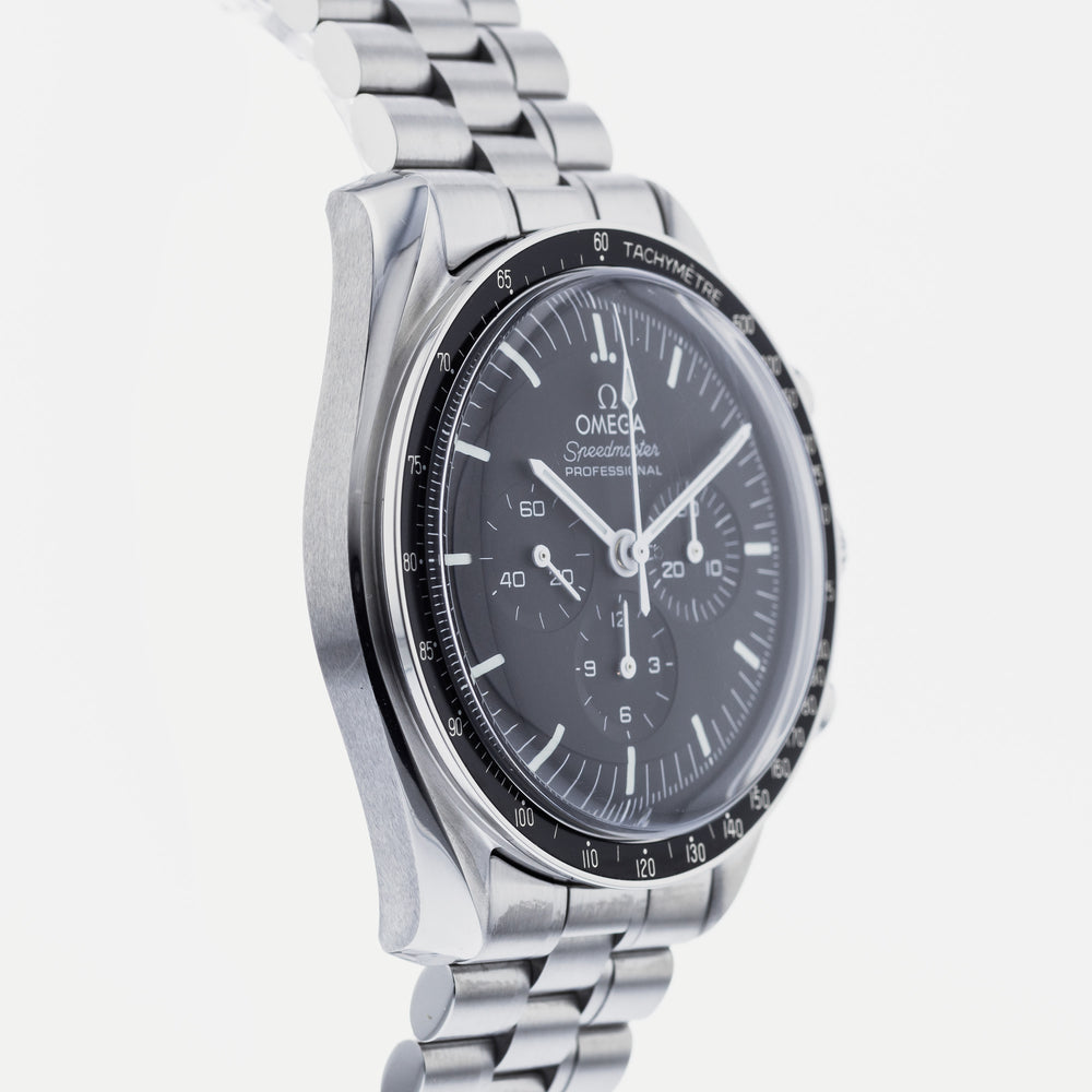 OMEGA Speedmaster Professional Moonwatch 310.30.42.50.01.001 4