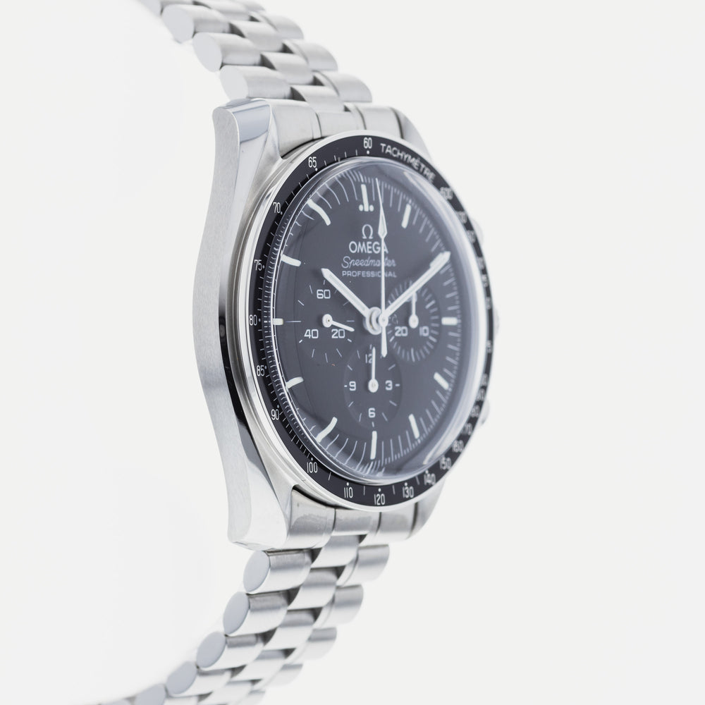 OMEGA Speedmaster Professional Moonwatch 310.30.42.50.01.001 4