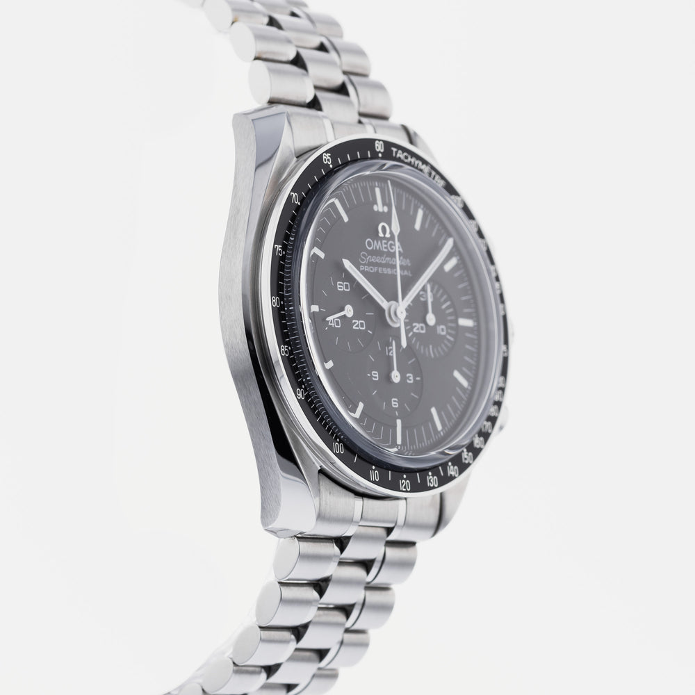 OMEGA Speedmaster Professional Moonwatch 310.30.42.50.01.002 4