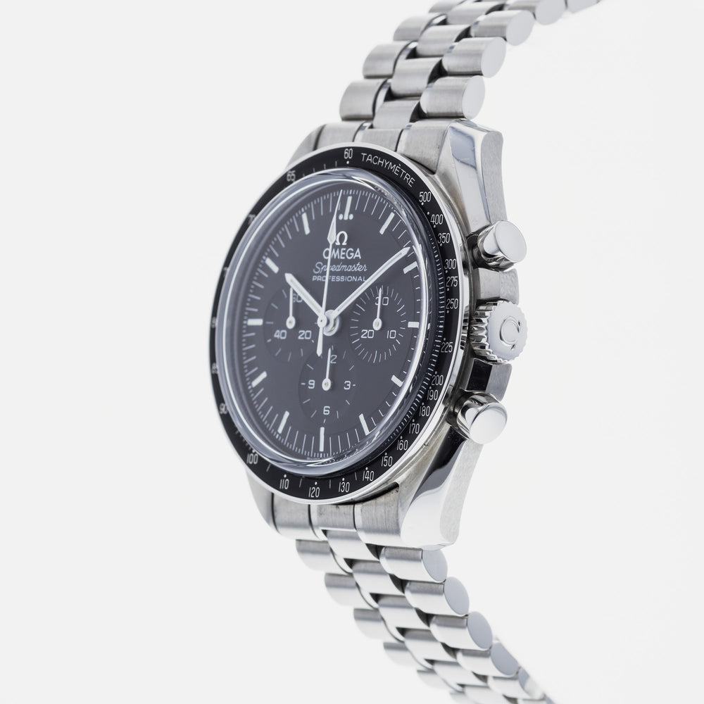 OMEGA Speedmaster Professional Moonwatch 310.30.42.50.01.002 2