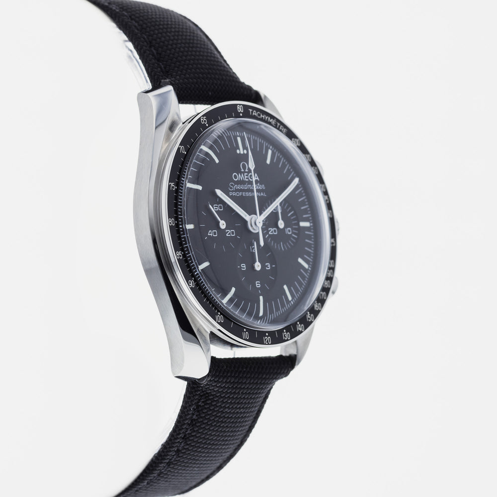 OMEGA Speedmaster Professional Moonwatch 310.32.42.50.01.001 4