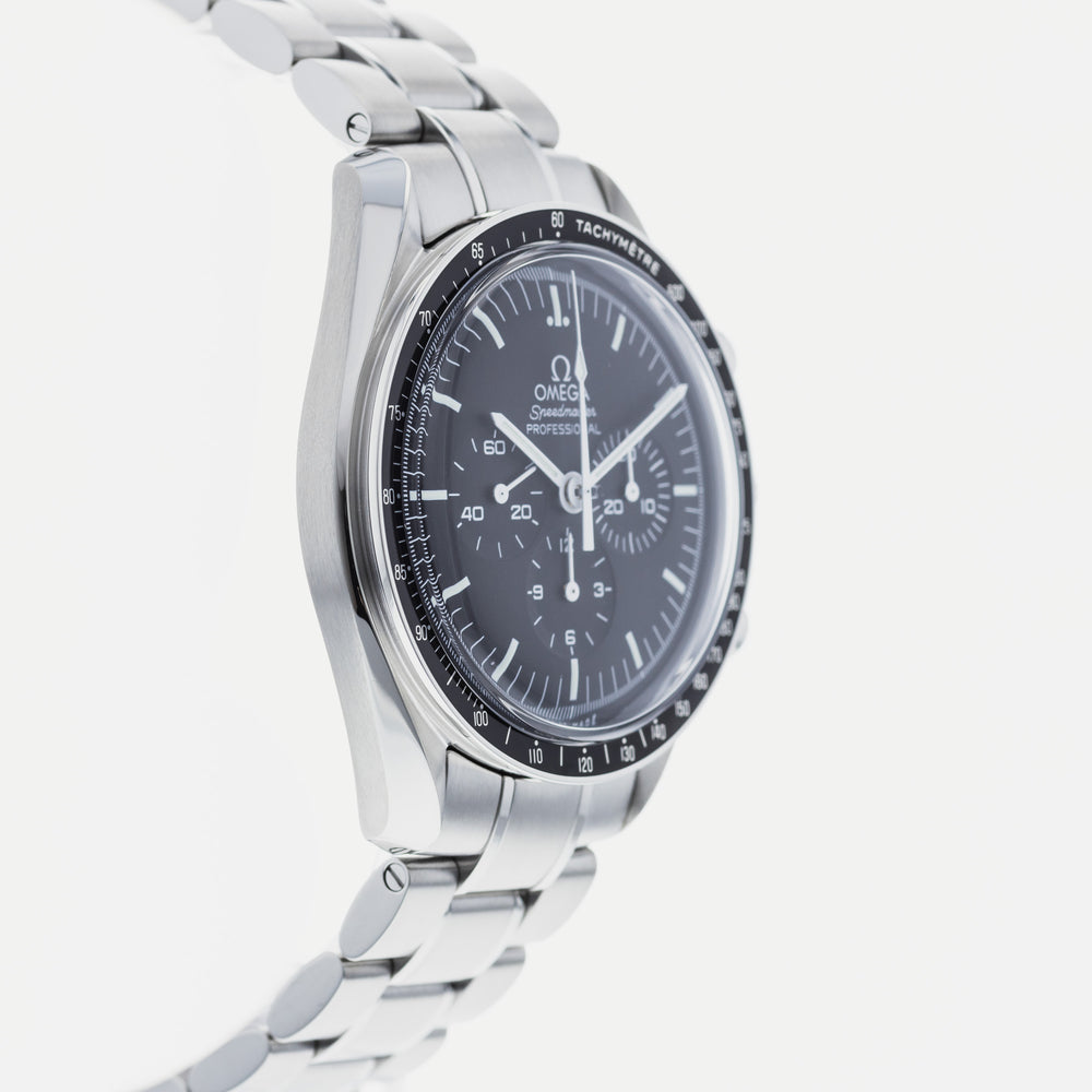 OMEGA Speedmaster Professional Moonwatch 311.30.42.30.01.005 4