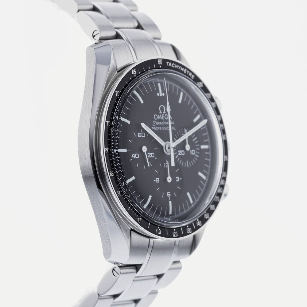 OMEGA Speedmaster Professional Moonwatch 311.30.42.30.01.005 4