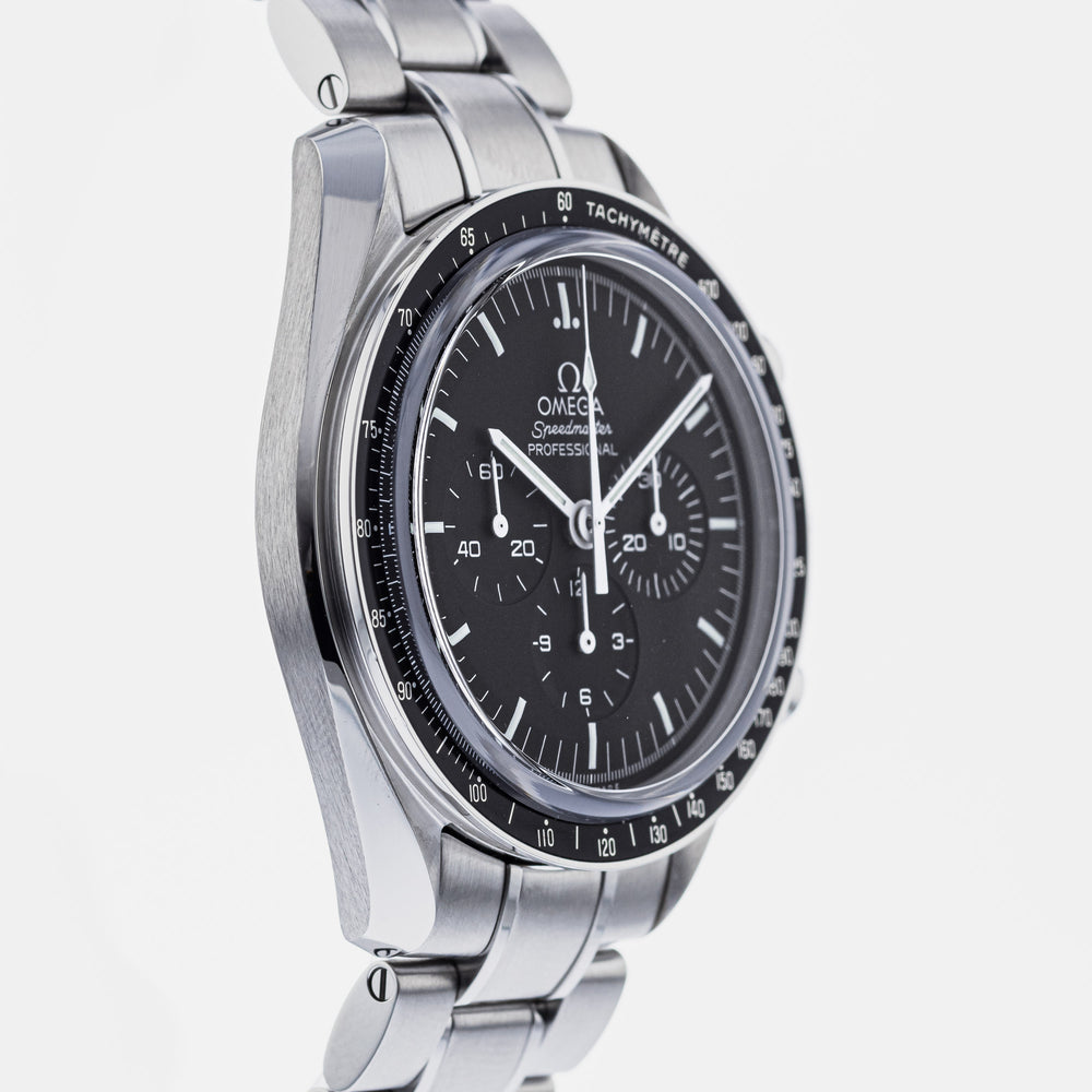 OMEGA Speedmaster Professional Moonwatch 311.30.42.30.01.006 4