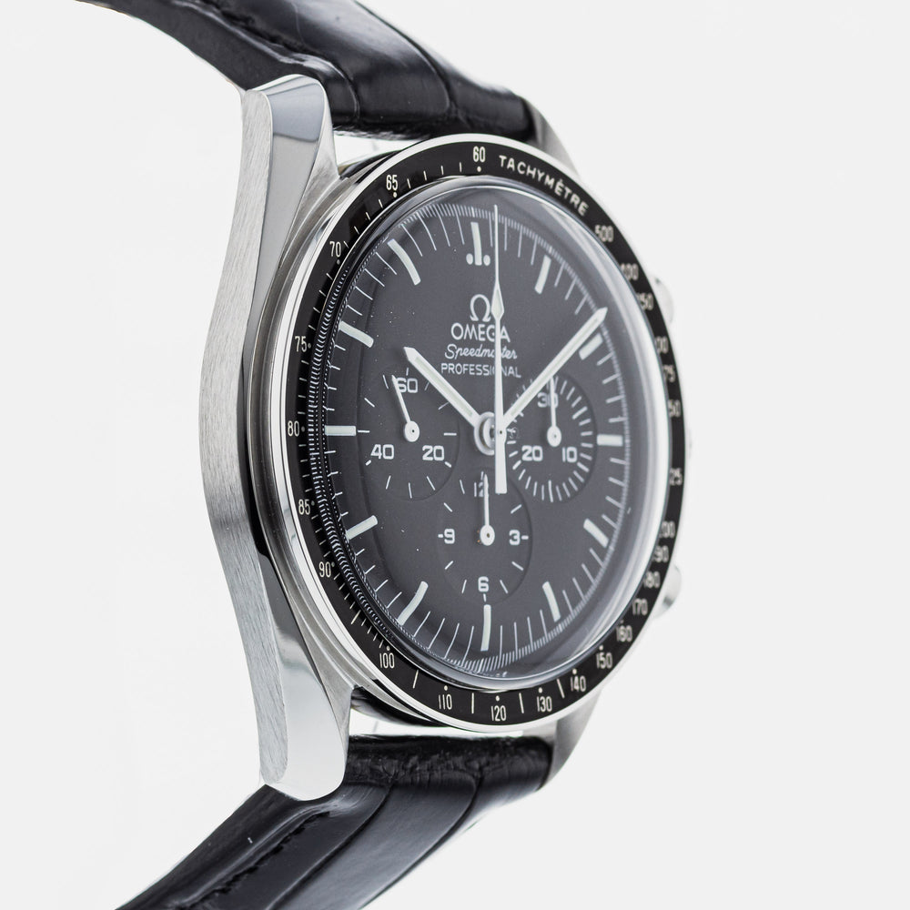 OMEGA Speedmaster Professional Moonwatch 311.33.42.30.01.001 4