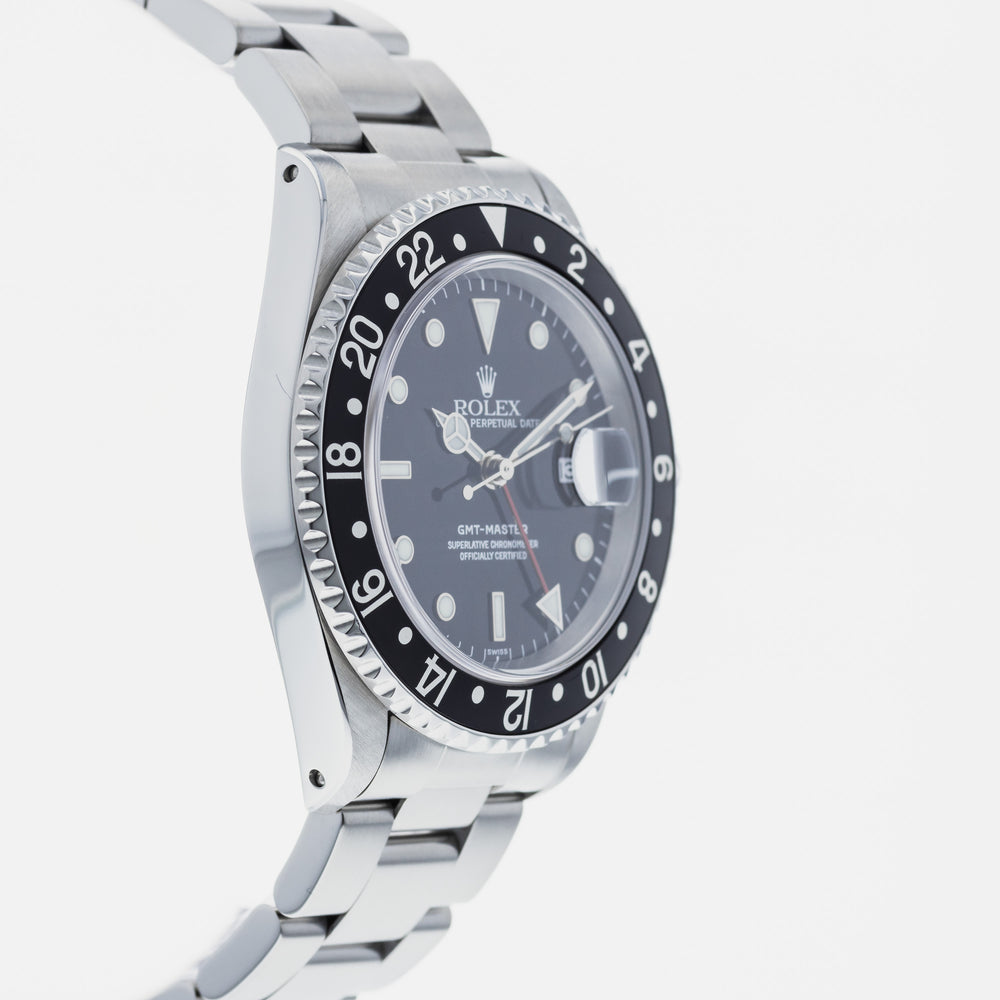 Rolex GMT-Master 16700 4