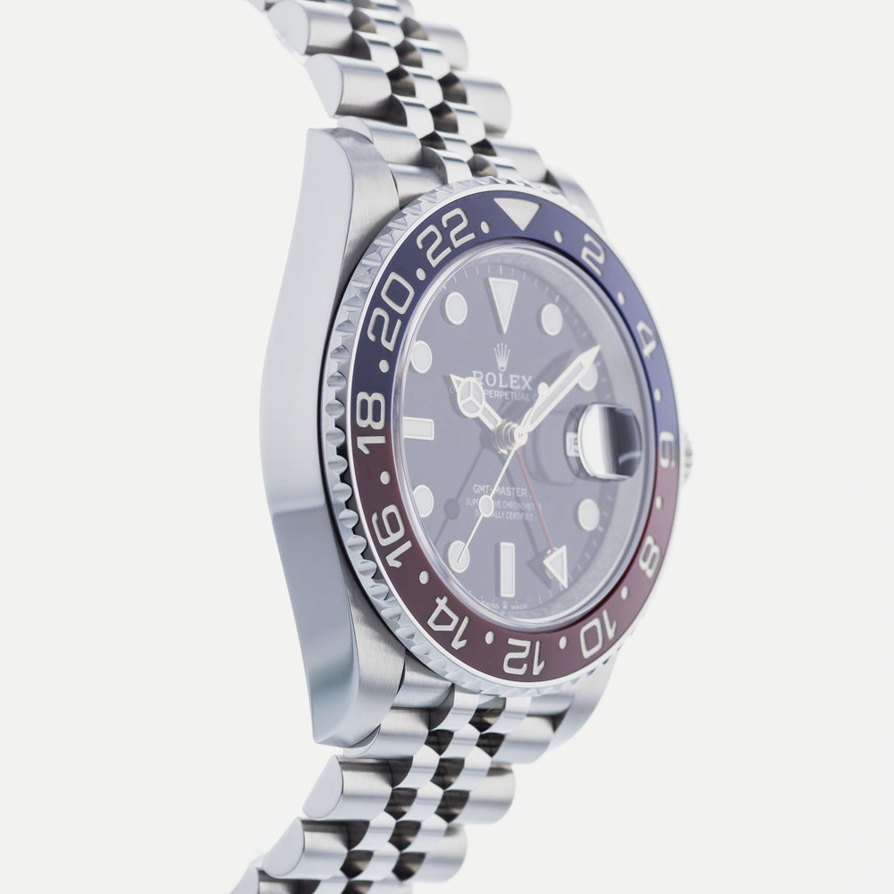 Rolex GMT-Master II 126710 4