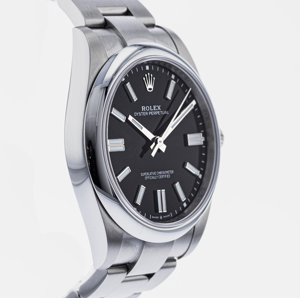 Rolex Oyster Perpetual 124300 4