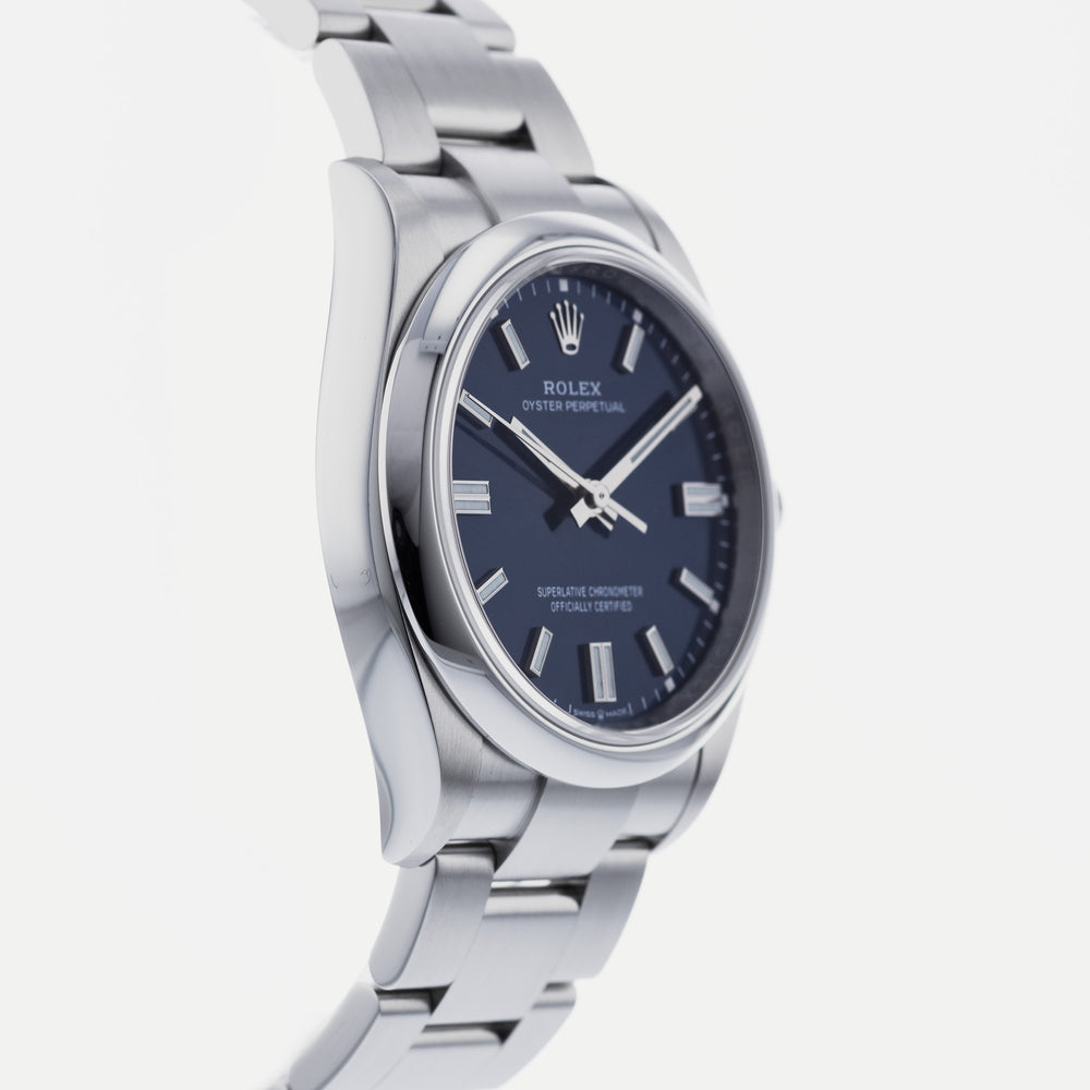 Rolex Oyster Perpetual 126000 4