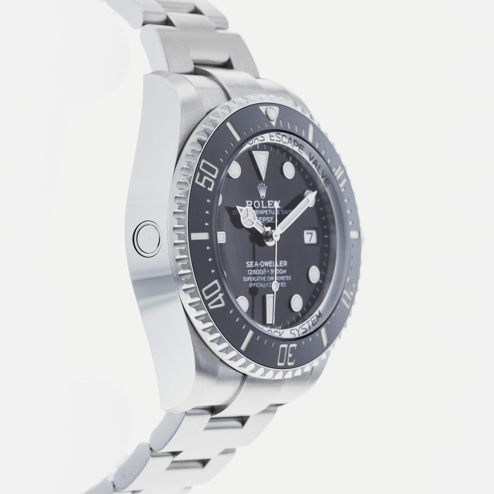 Rolex Sea-Dweller Deepsea 136660 4