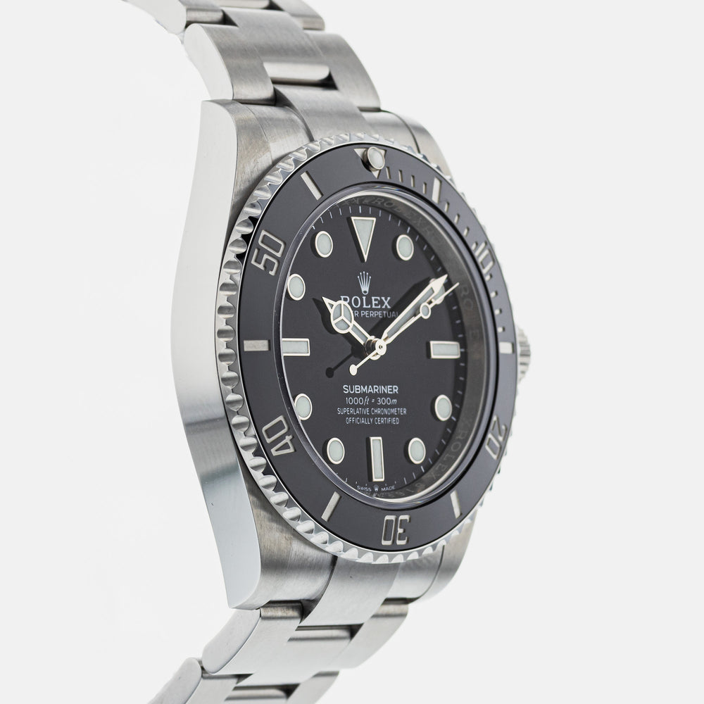 Rolex Submariner 124060 4