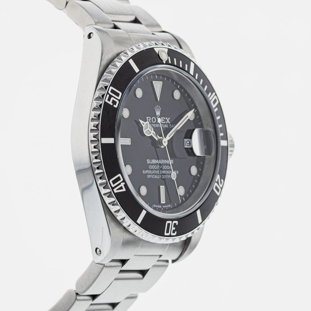 Rolex Submariner 16610 4