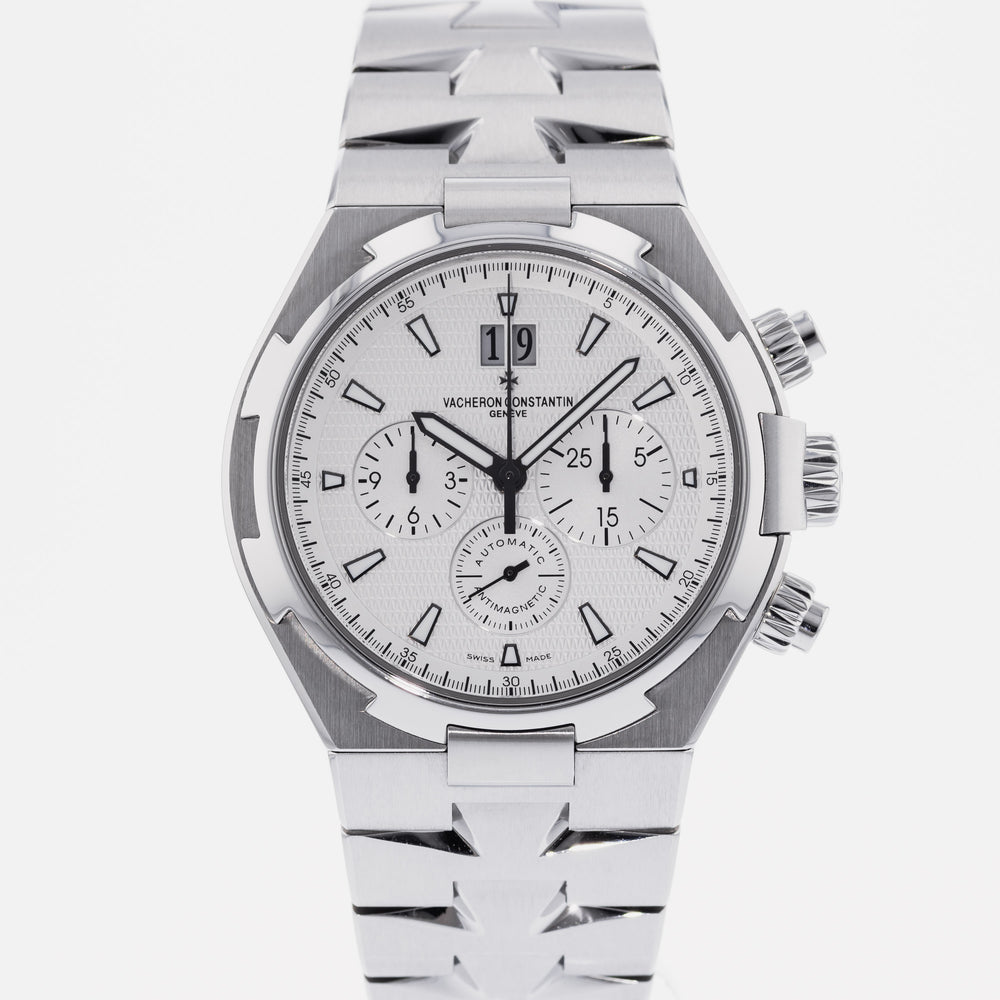 Pre-Owned Vacheron Constantin Overseas 49150/B01A-9095 Watch