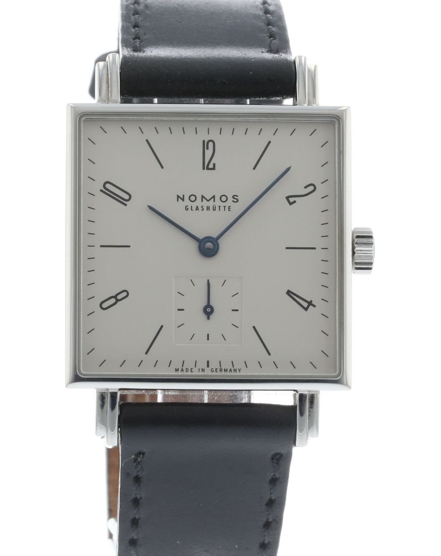 Nomos 406 2025