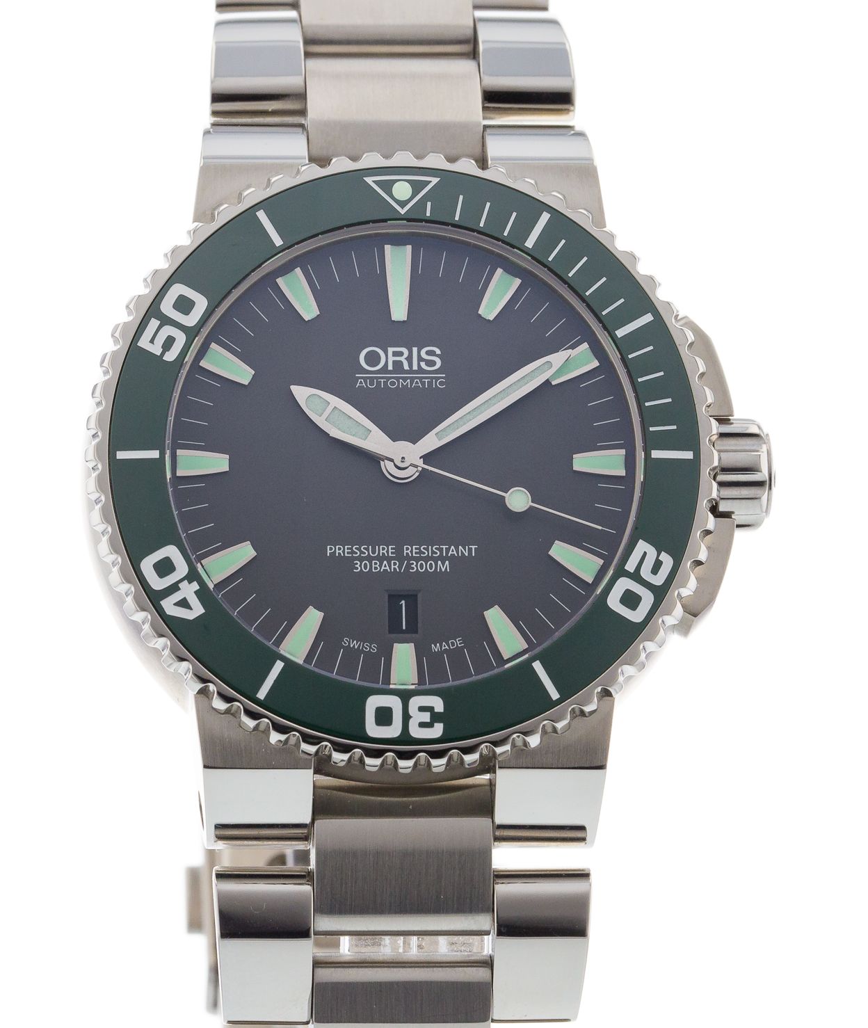 Authentic Used Oris Aquis Date 01 733 7653 4137 07 8 26 01PEB